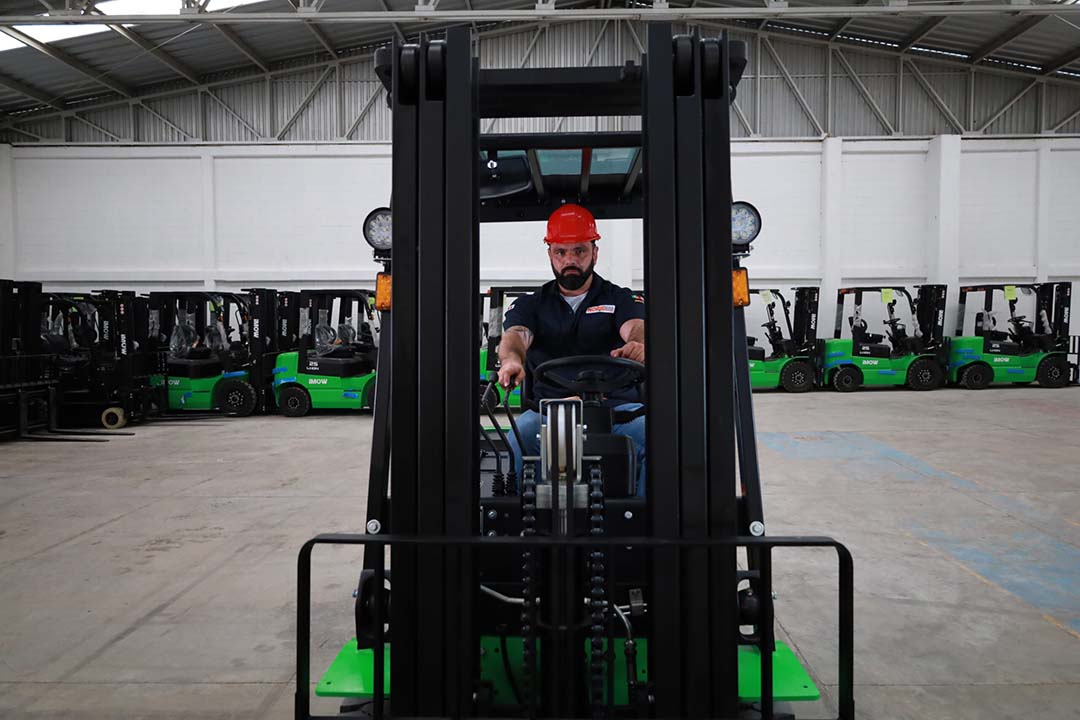 Renta de montacargas de litio galería 3